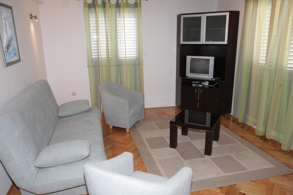 Apartments Ante Makarska Room photo